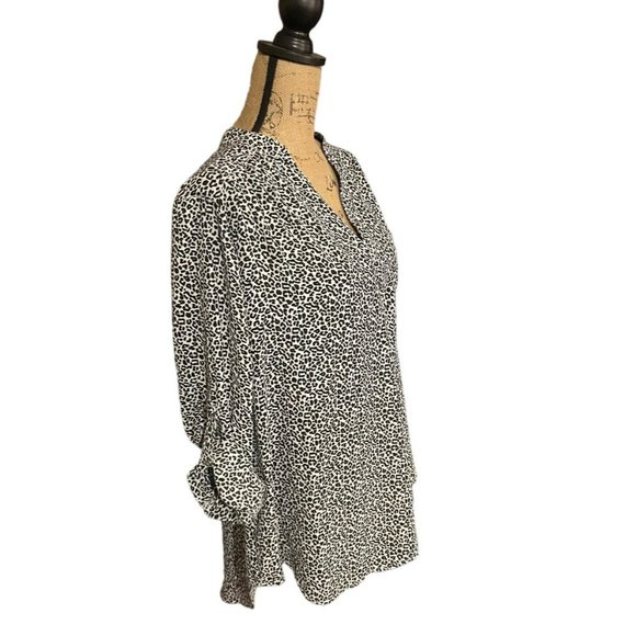 Torrid Leopard Print Tunic Blouse - Picture 4 of 7